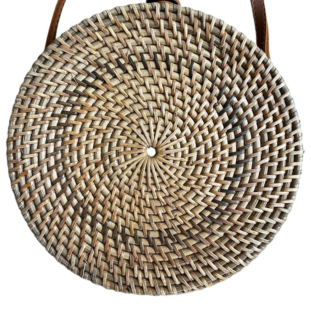 Round Rattan Wicker bag - Picture 5 of 10